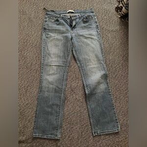 Levi's Women's Straight Leg Jeans